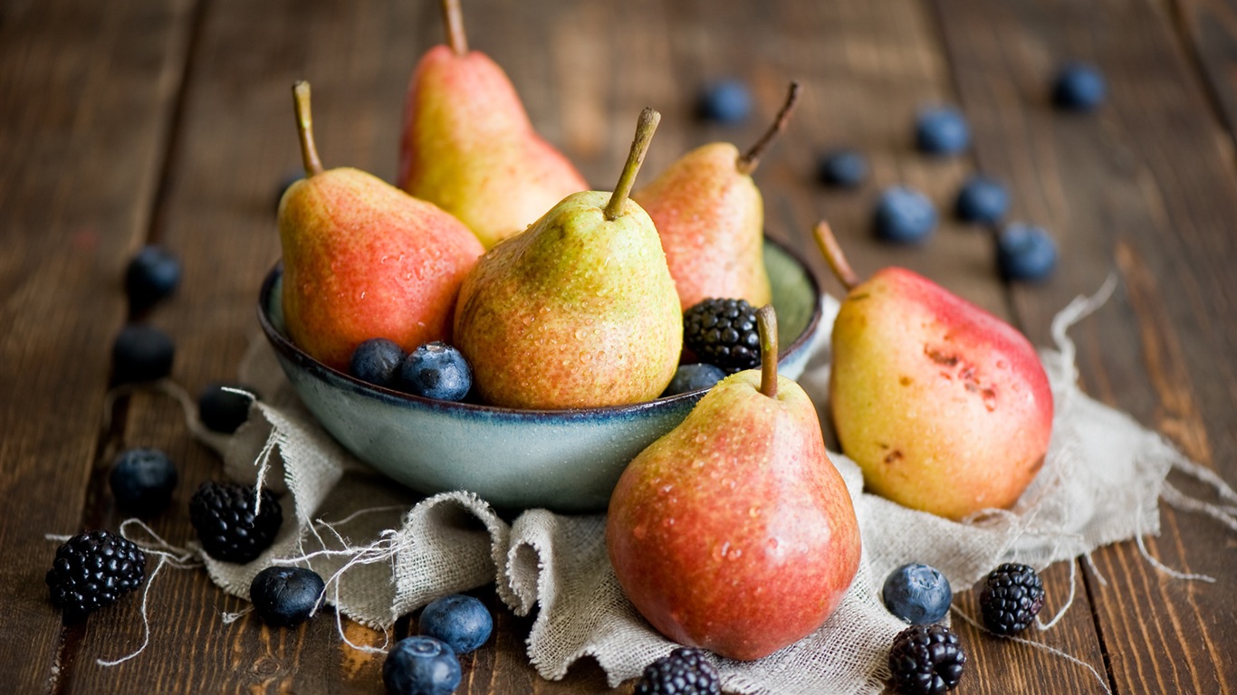 Suculenta fruta, peras fondos de pantalla de alta definición en primer plano #20 - 1366x768