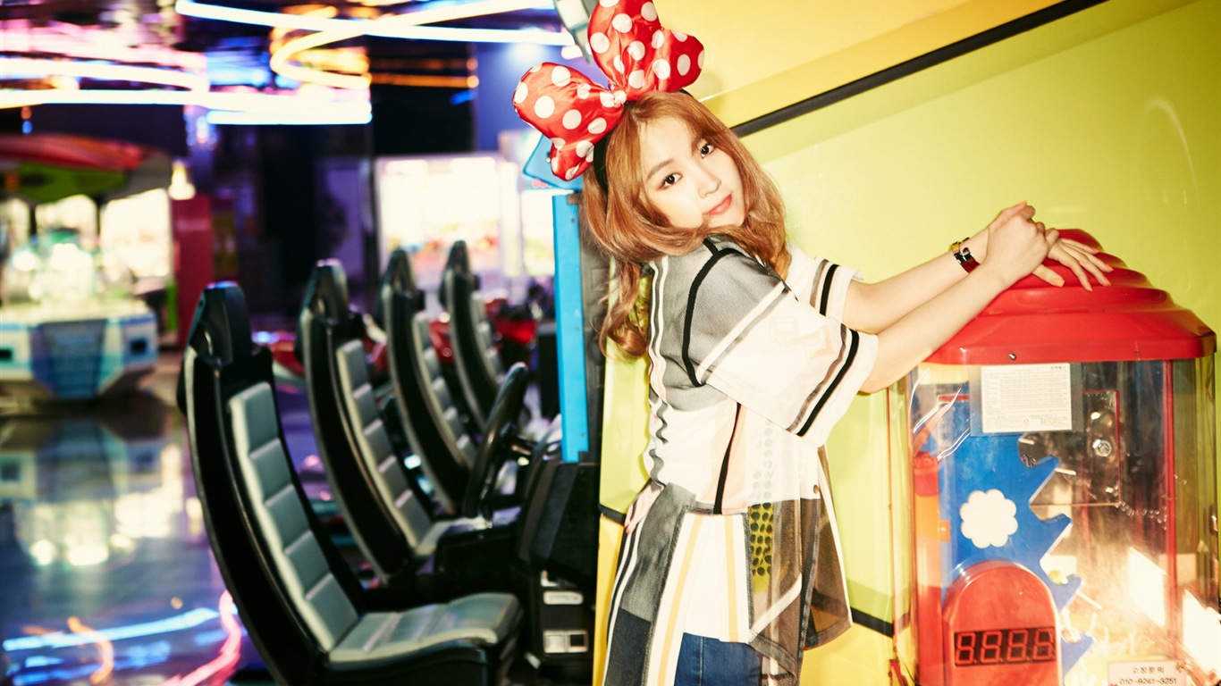 4Minute 韓國音樂美女組合 高清壁紙 #5 - 1366x768