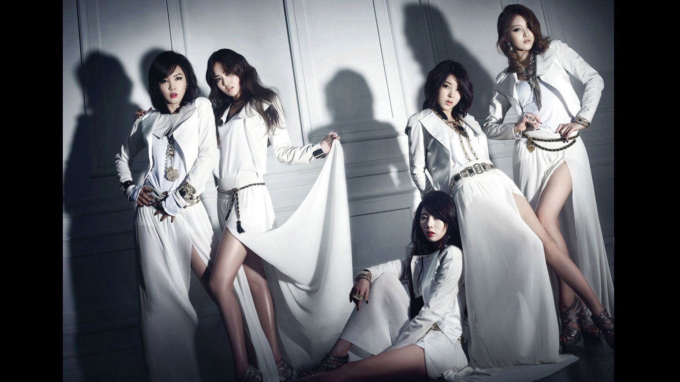 4Minute Musique coréenne belle combinaison Girls Wallpapers HD #13 - 1366x768