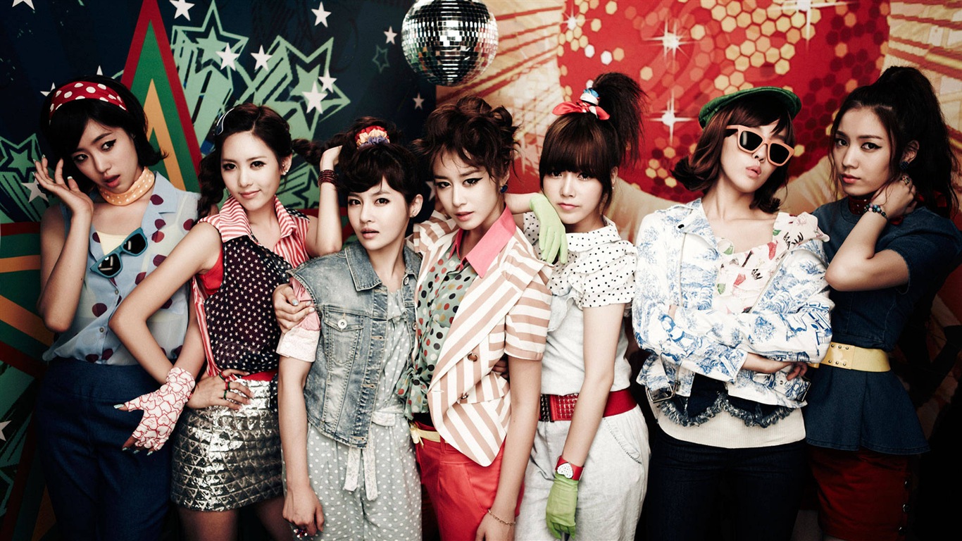 T-ARA 音乐组合，韩国女孩高清壁纸1 - 1366x768