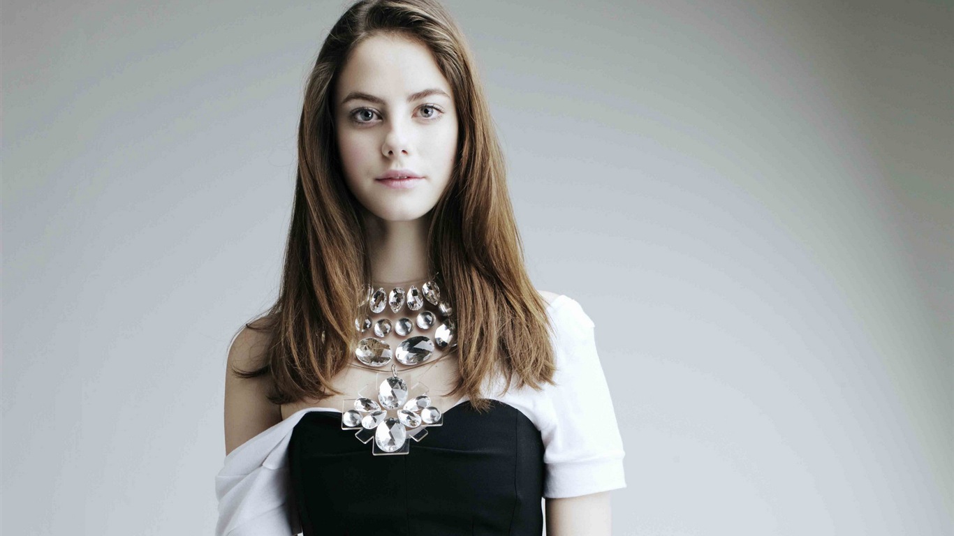 Kaya Scodelario 卡雅·斯考達里奧 高清壁紙 #11 - 1366x768