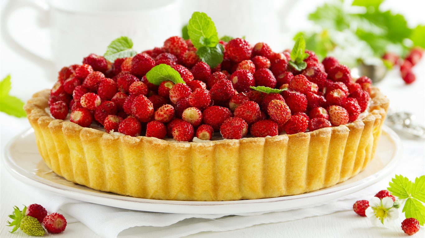 Delicioso pastel de fresas fondos de pantalla de alta definición #24 - 1366x768