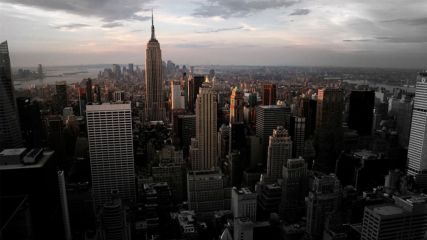 뉴욕의 엠파이어 스테이트 빌딩, 도시의 밤 HD 배경 화면 #8 - 1366x768