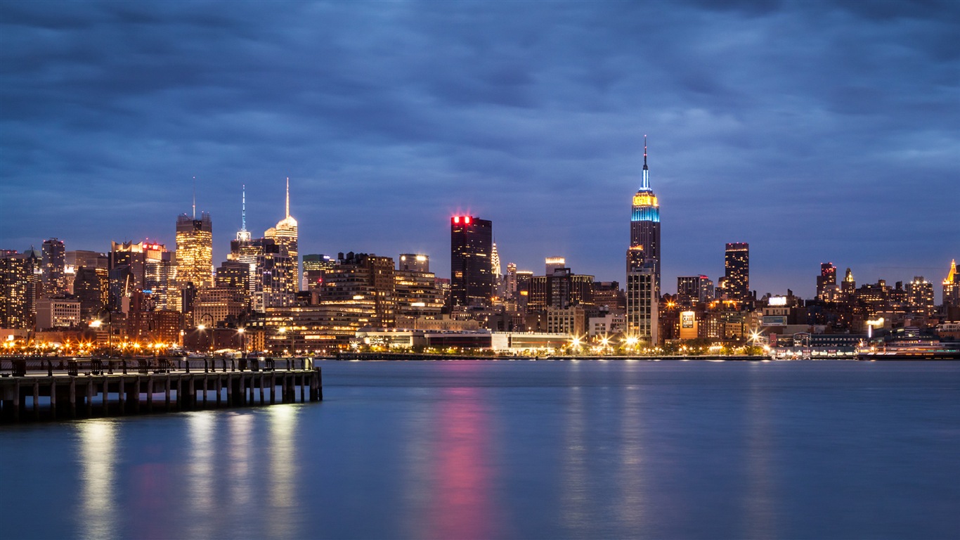 뉴욕의 엠파이어 스테이트 빌딩, 도시의 밤 HD 배경 화면 #15 - 1366x768