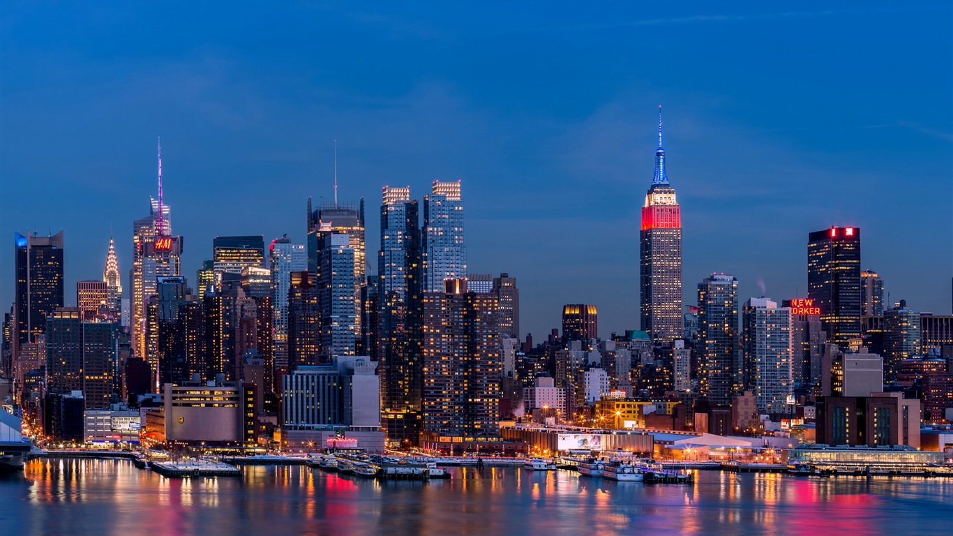 Empire State Building à New York, ville la nuit fonds d'écran HD #20 - 1366x768