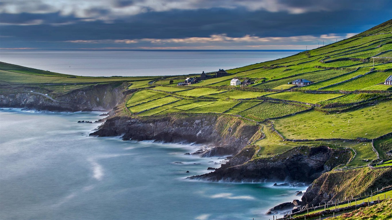 March 2016 Bing theme HD wallpapers #33 - 1366x768