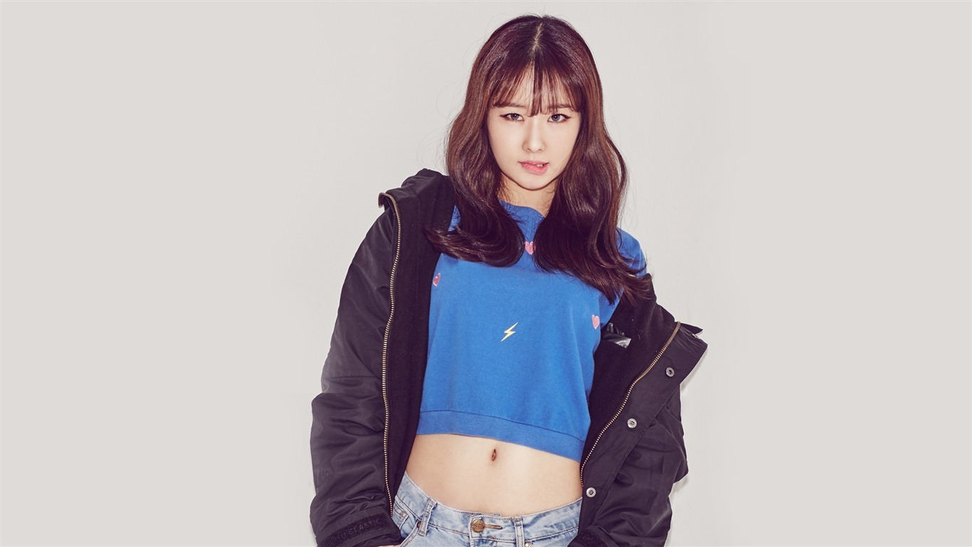 Tren-D Korejky tapety kombinace HD #14 - 1366x768