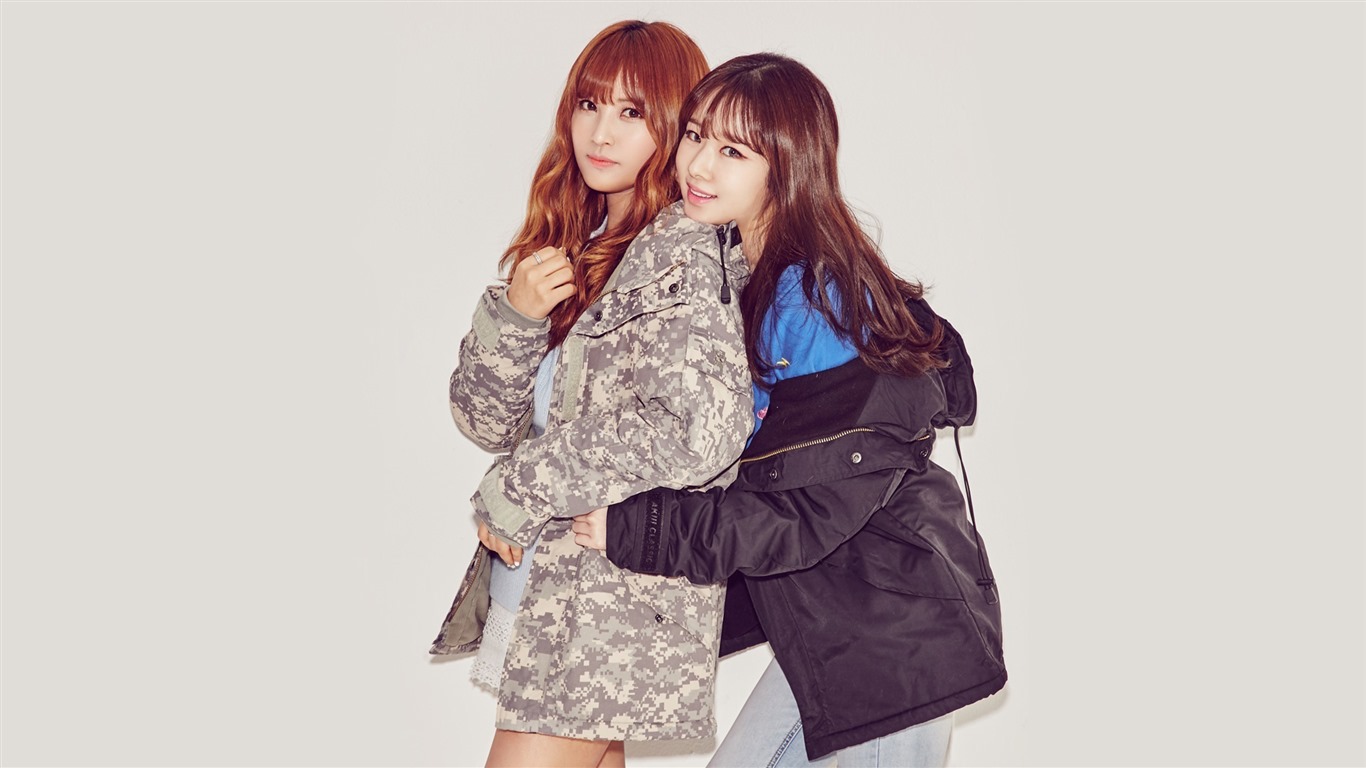 Tren-D Korejky tapety kombinace HD #20 - 1366x768
