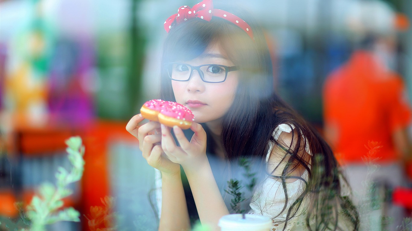Pure and lovely young Asian girl HD wallpapers collection (1) #18 - 1366x768