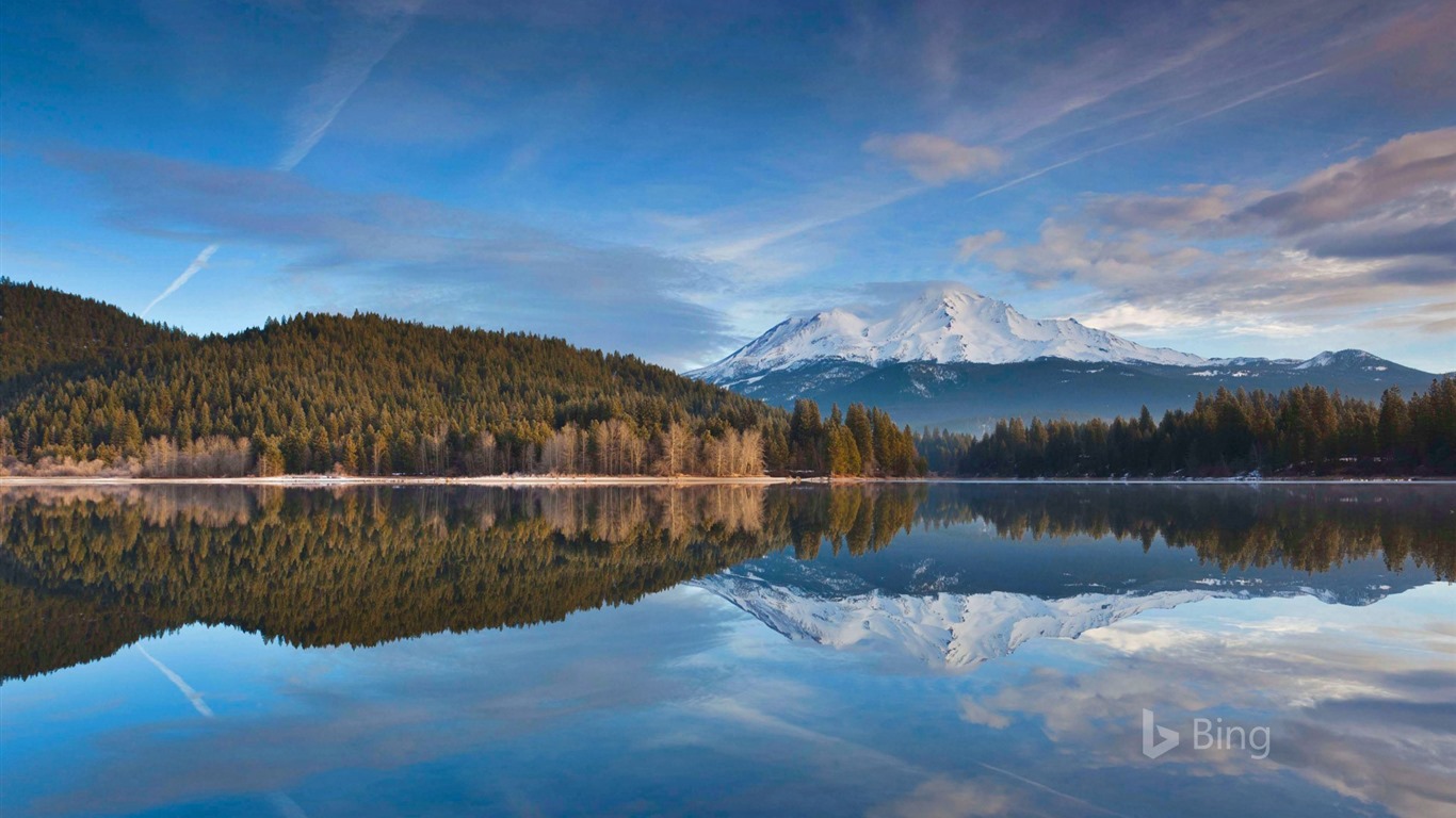 Května 2016 Bing téma HD tapety na plochu #1 - 1366x768