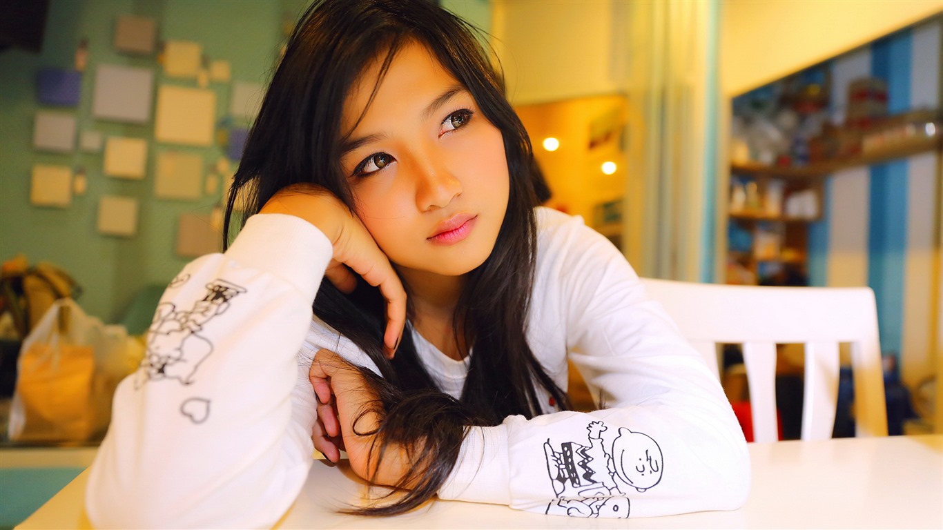 순수하고 사랑스러운 젊은 아시아 여자의 HD 월페이퍼 컬렉션 (2) #9 - 1366x768