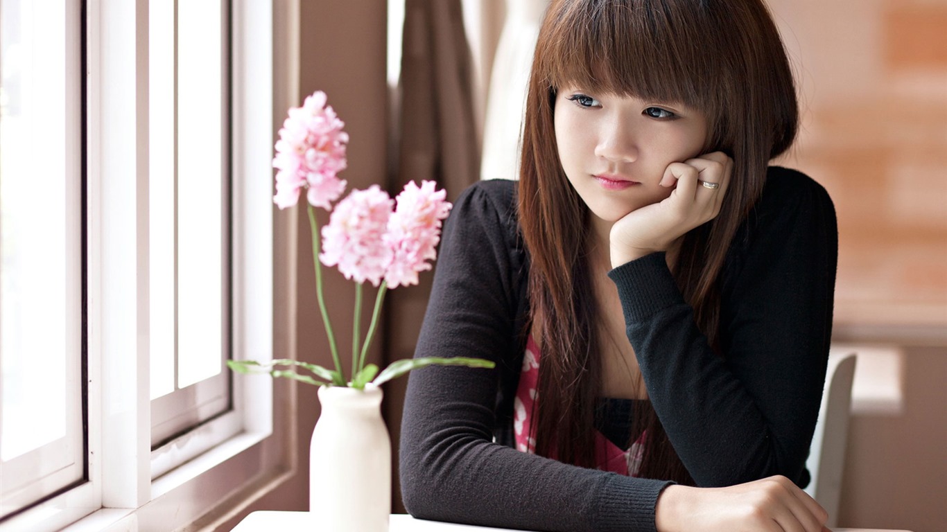 清纯可爱年轻的亚洲女孩 高清壁纸合集(二)24 - 1366x768