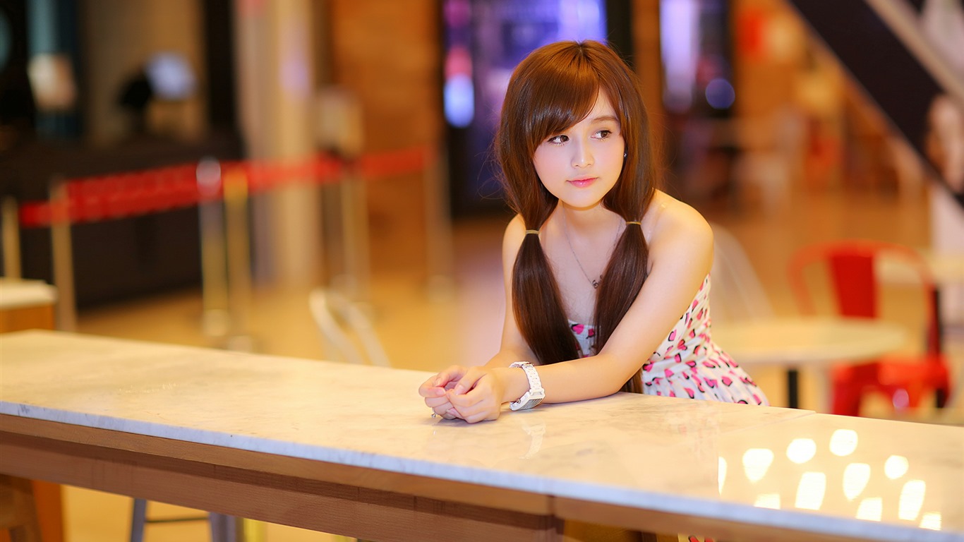Čistá a krásná mladá Asiatka kolekce HD tapety na plochu (2) #38 - 1366x768