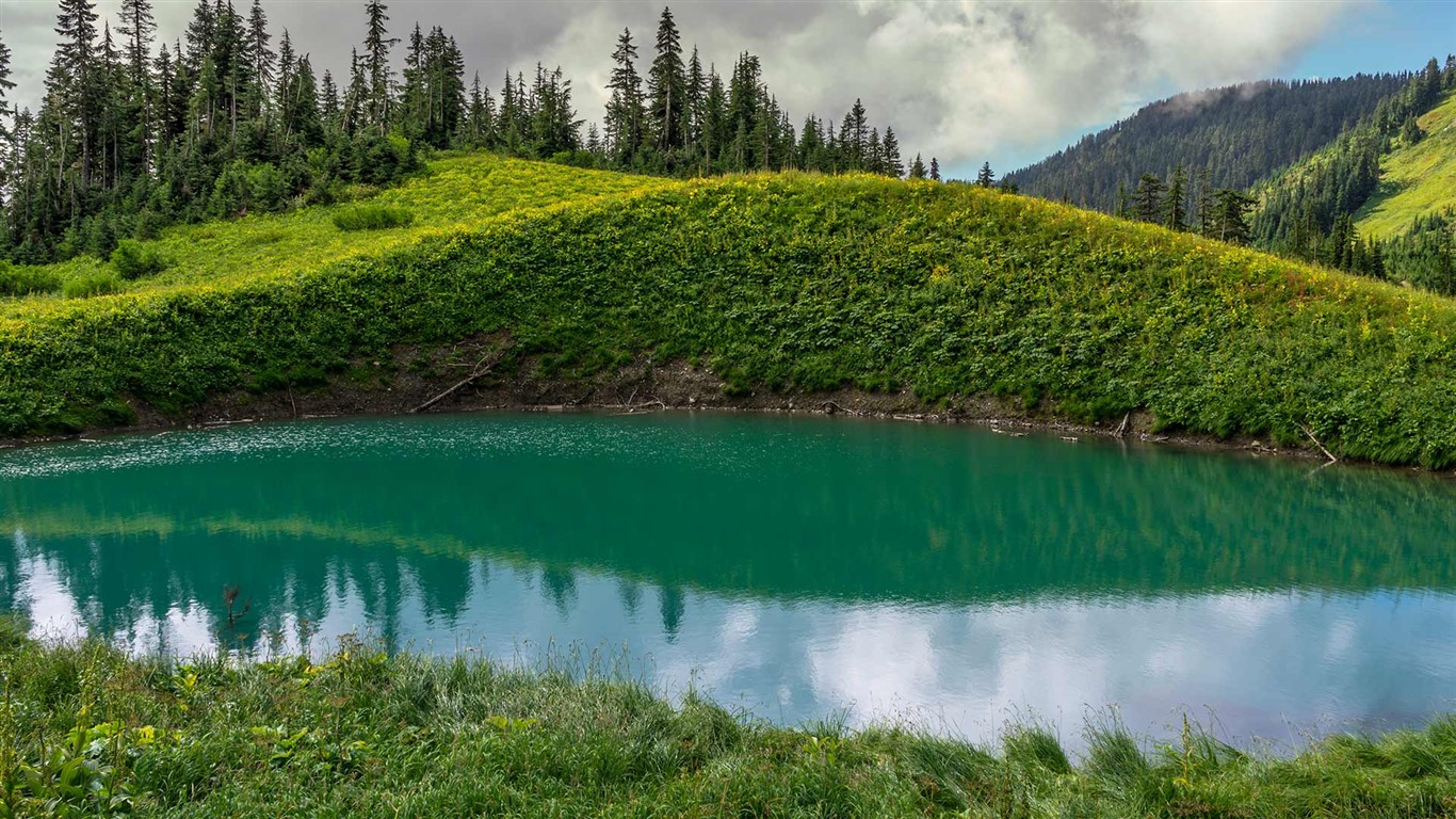 Září 2016 Bing téma HD tapety na plochu (1) #14 - 1366x768