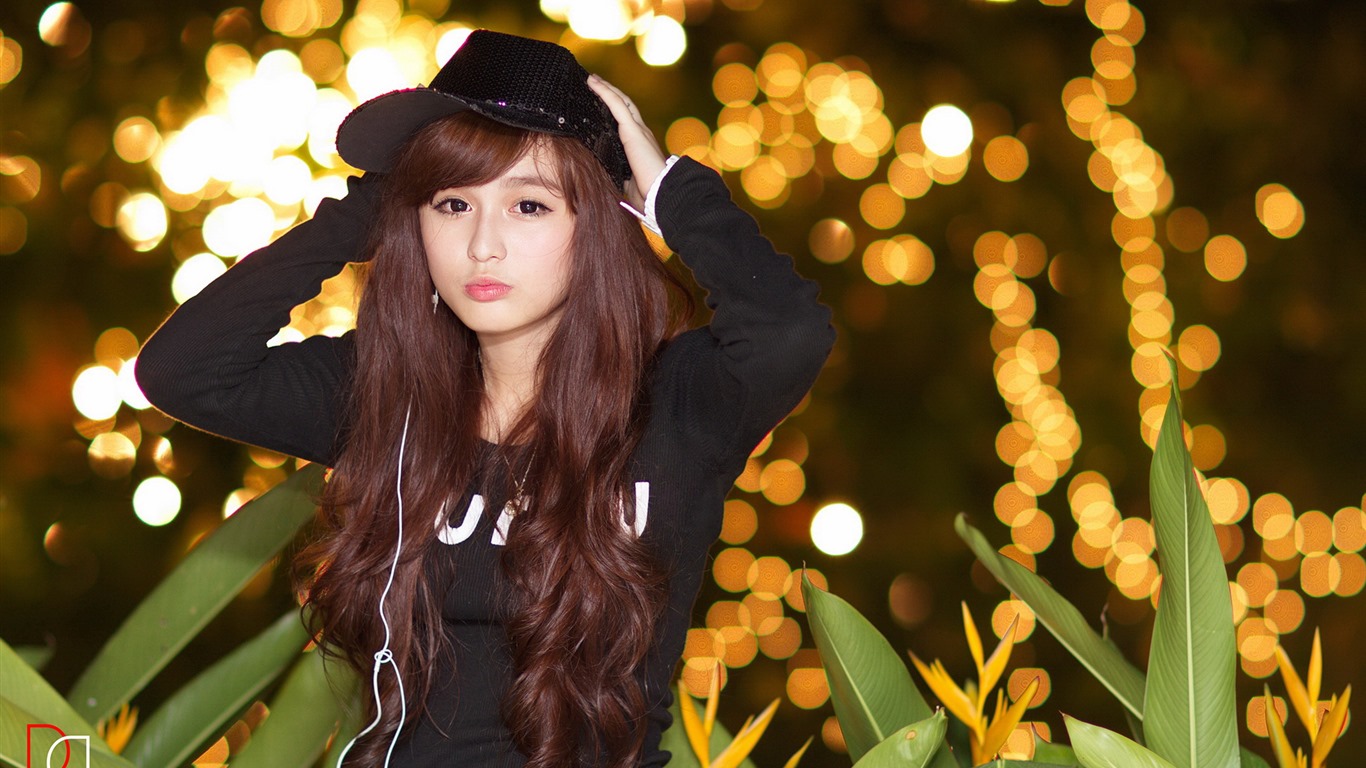 Reine und schöne junge asiatische Mädchen HD-Wallpaper  Kollektion (5) #27 - 1366x768