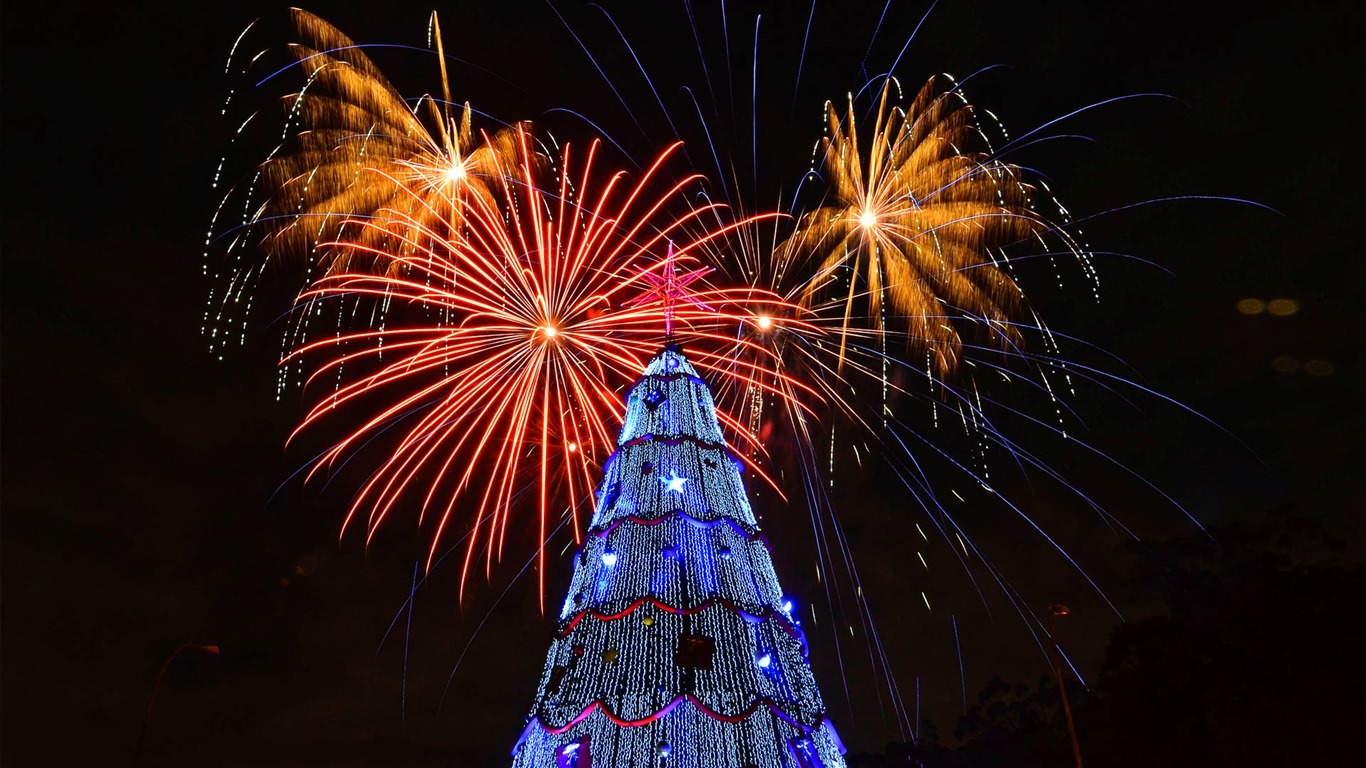 Prosinec 2016 Bing téma HD tapety (2) #10 - 1366x768