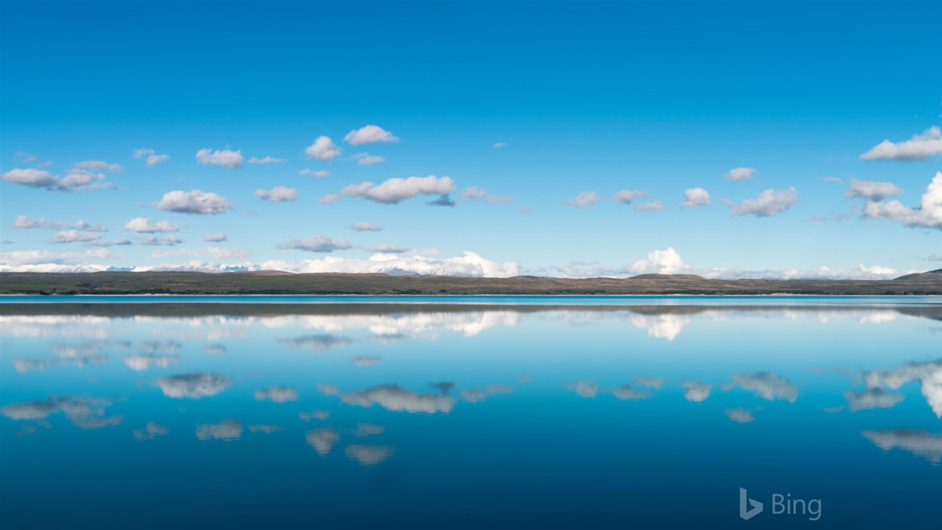 Září 2017 Bing téma HD tapetu #27 - 1366x768