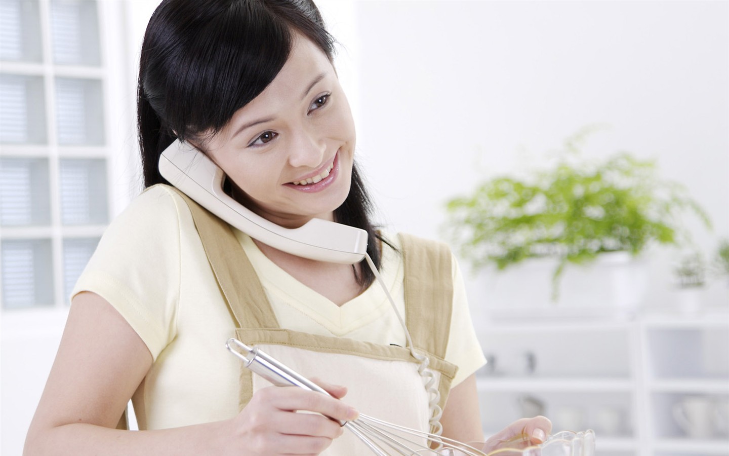 Modern woman's life wallpaper (1) #13 - 1440x900