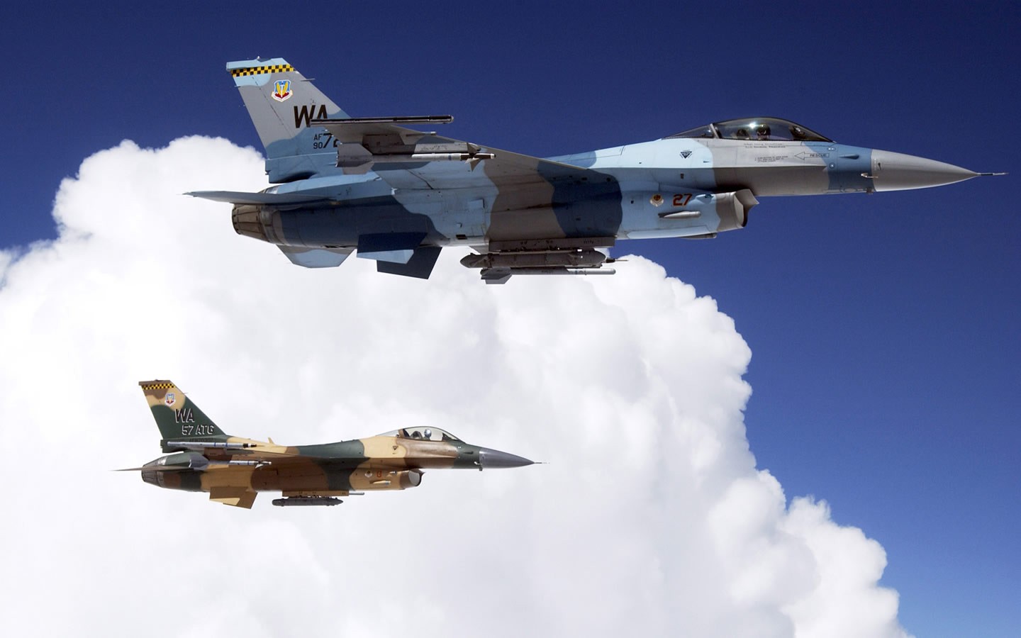 軍用空中裝備英姿壁紙 #31 - 1440x900