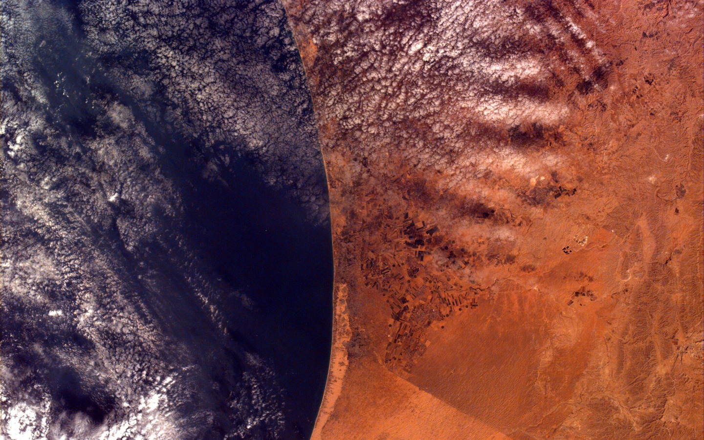 HD wallpaper beautiful bird's-eye view of Earth #13 - 1440x900