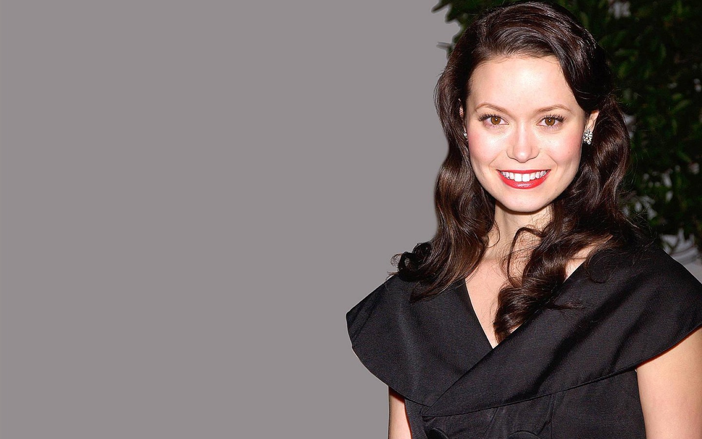 Summer Glau 薩摩·格拉 #8 - 1440x900