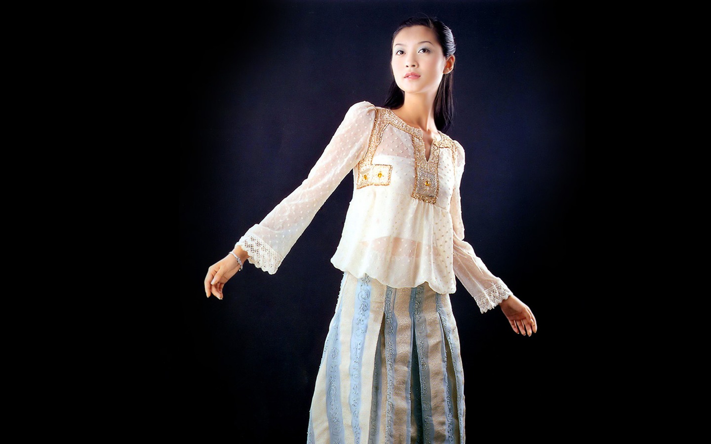 Oriental Beauty Fashion Show #12 - 1440x900
