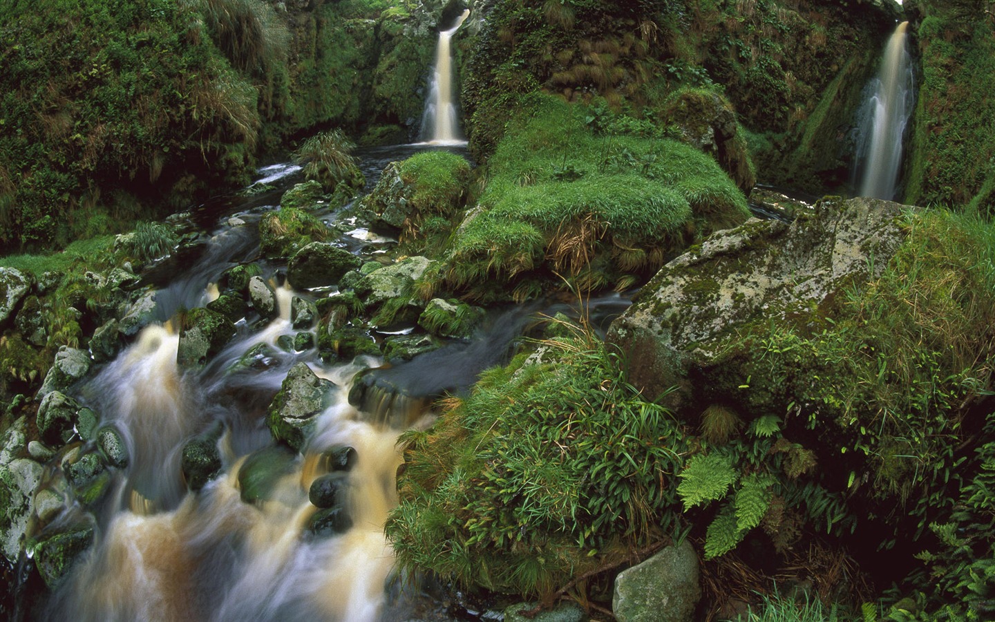 Water streams HD Wallpapers #5 - 1440x900