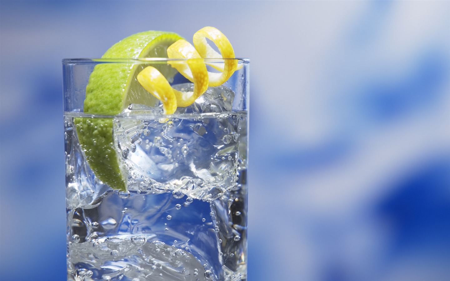 Ice-cold drinks Wallpaper #32 - 1440x900