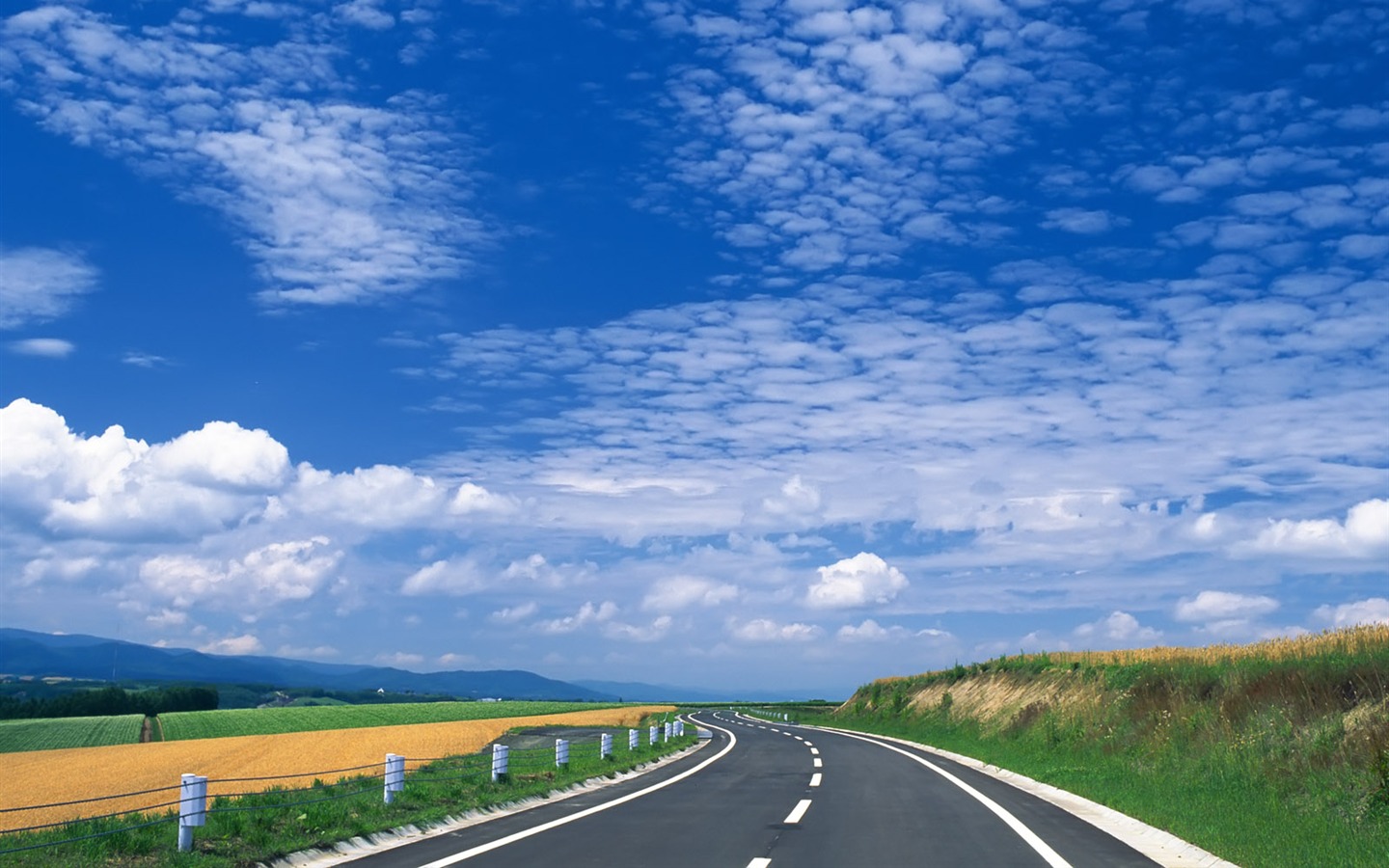 Road Photo Wallpaper #22 - 1440x900