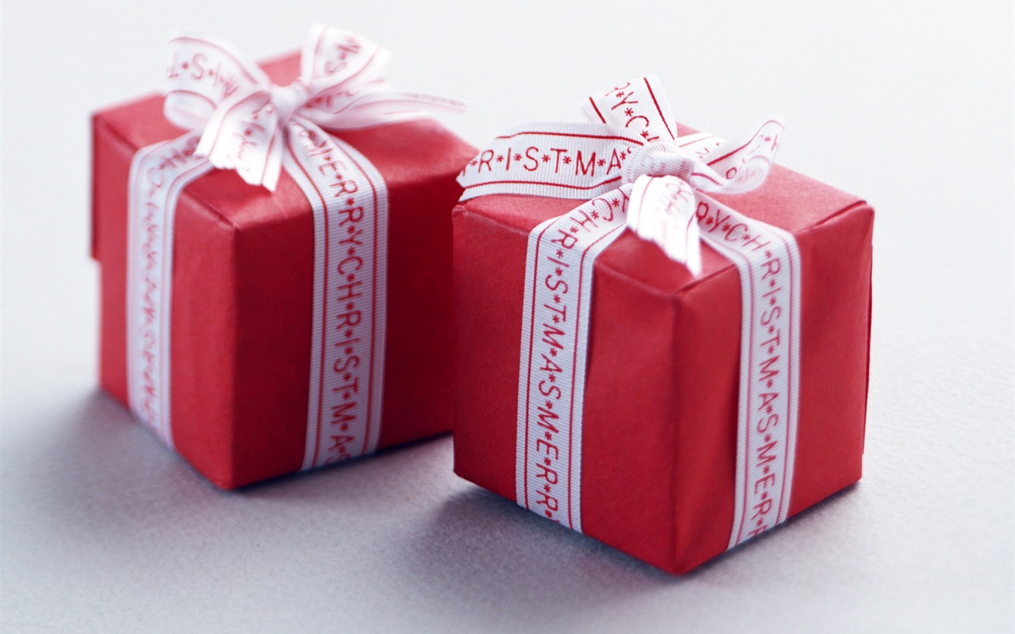 Flowers and gifts wallpaper (1) #20 - 1440x900