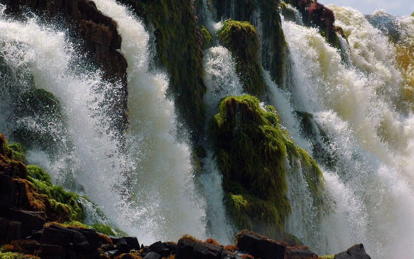 Cascada arroyos fondo de pantalla (9) #9 - 1440x900