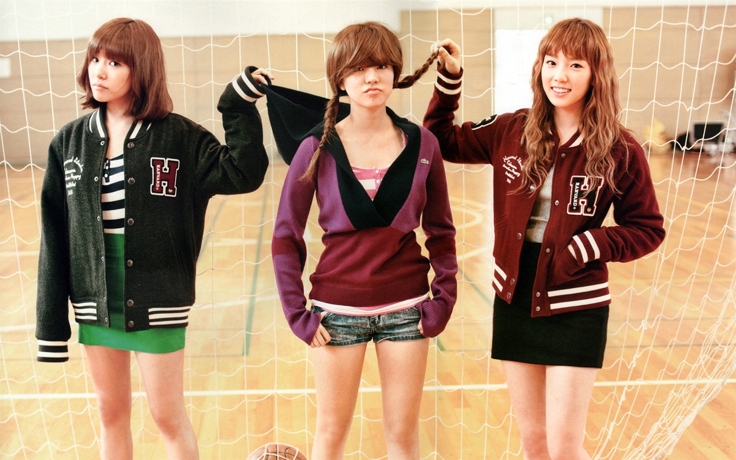 Fond d'écran Generation Girls (5) #7 - 1440x900