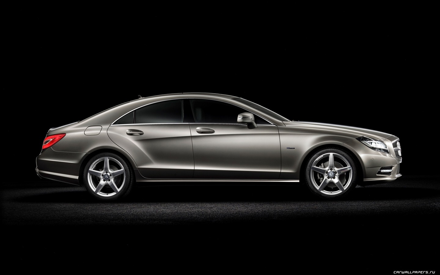 Mercedes-Benz Classe CLS - 2010 fonds d'écran HD #1 - 1440x900
