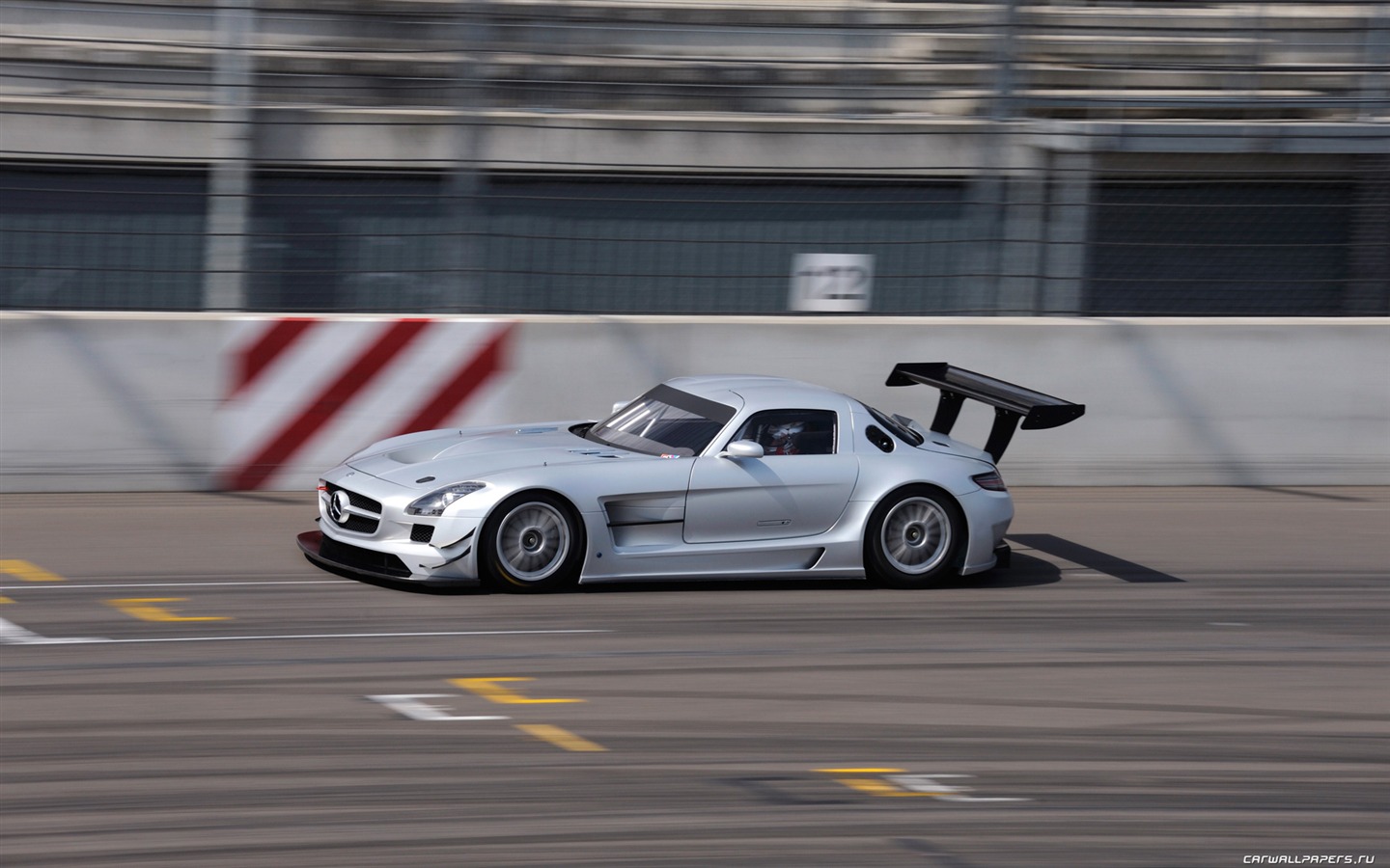 Mercedes-Benz SLS AMG GT3 - 2010 HD wallpaper #13 - 1440x900