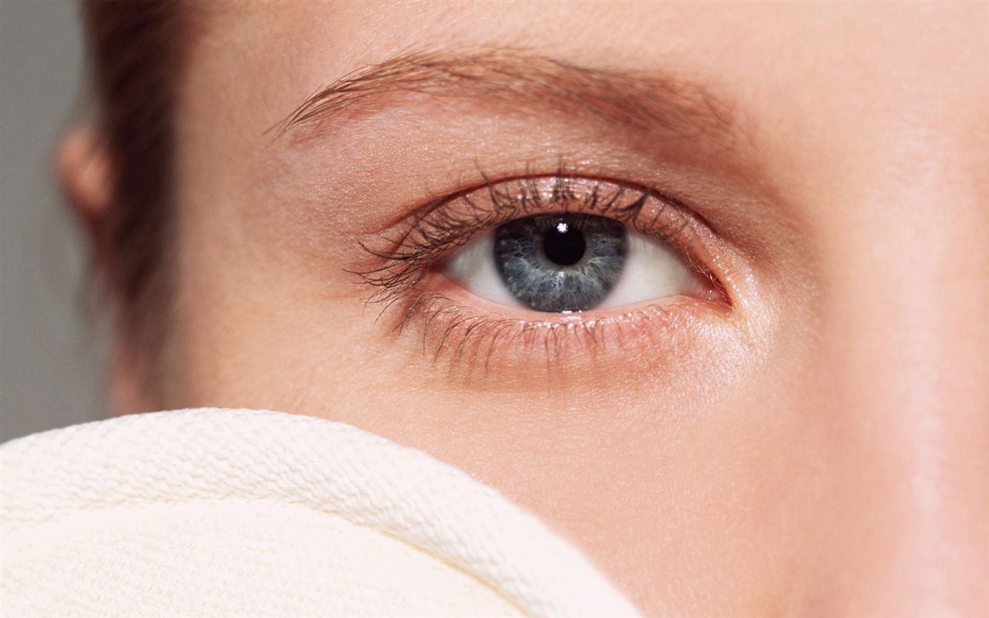 Women face close-up wallpaper (2) #14 - 1440x900