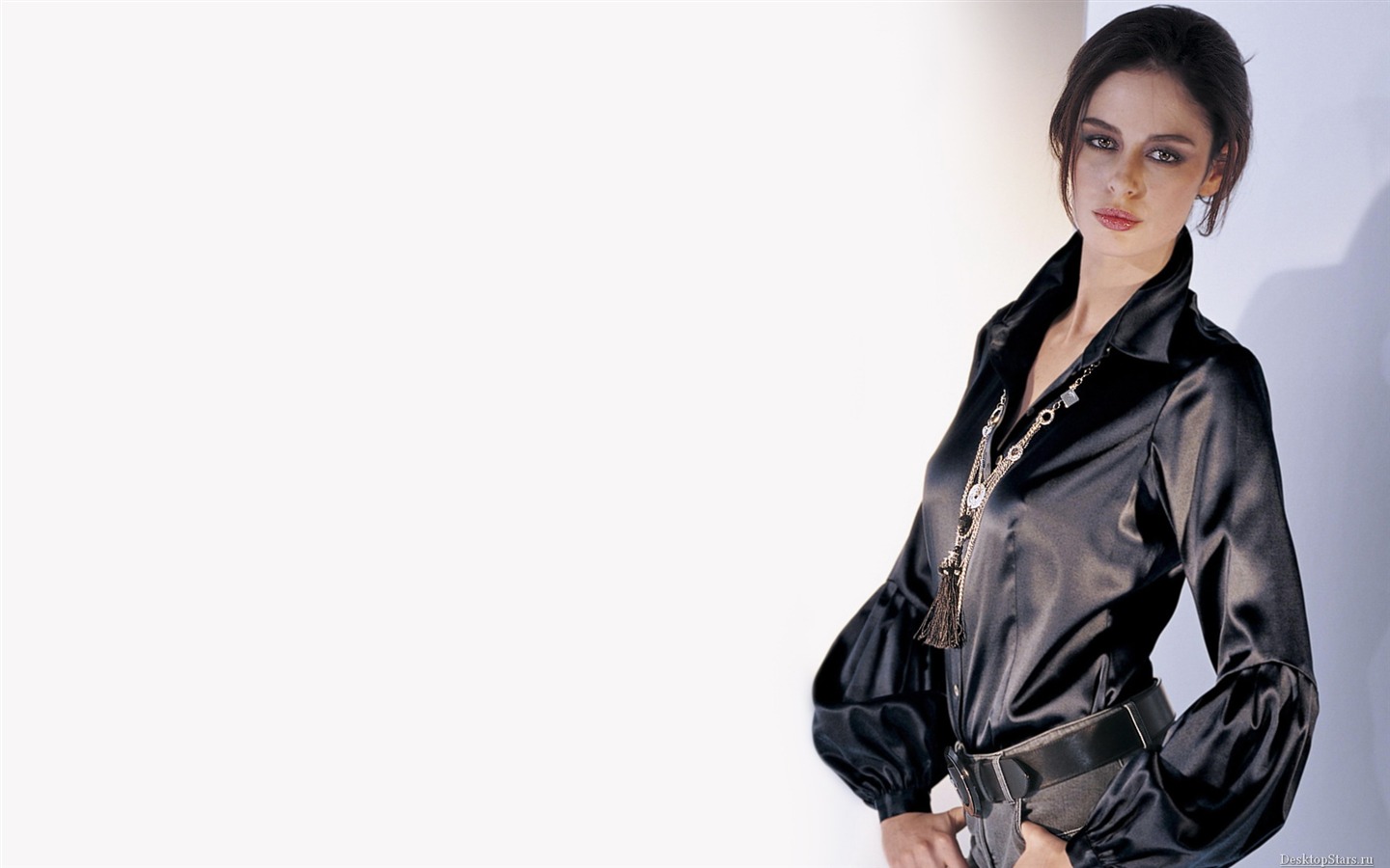Nicole Trunfio 妮可·特倫菲奧 美女壁紙 #3 - 1440x900