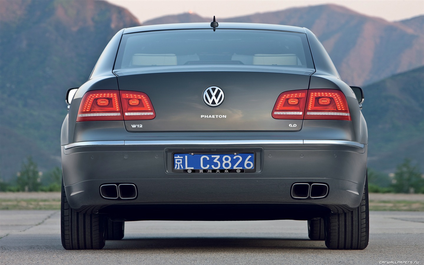 Volkswagen Phaeton W12 long wheelbase - 2010 大眾 #16 - 1440x900