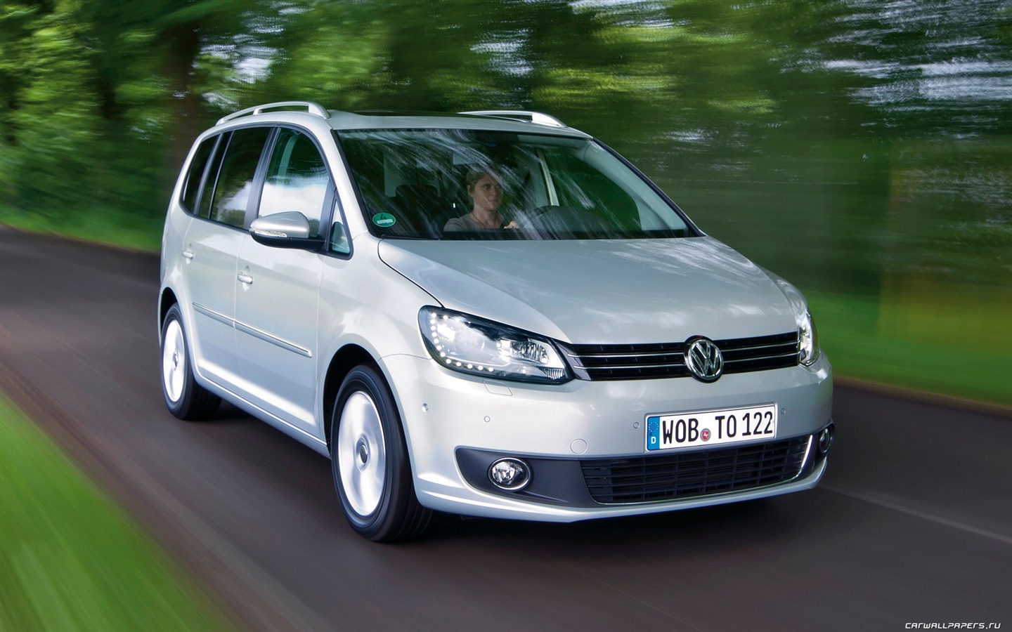 Volkswagen Touran TDI - 2010 HD tapetu #6 - 1440x900