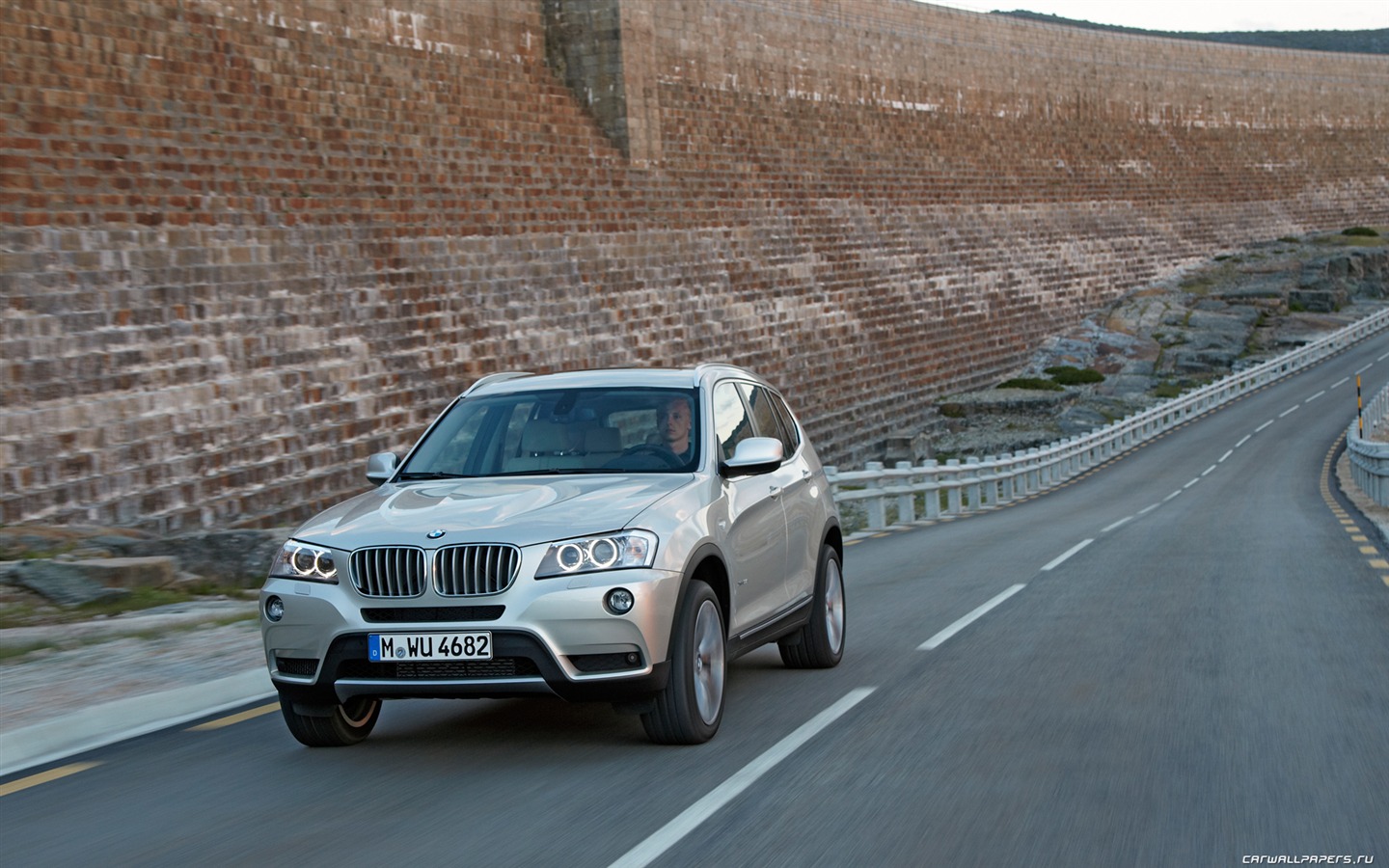 BMW X3 xDrive35i - 2010 (1) #25 - 1440x900