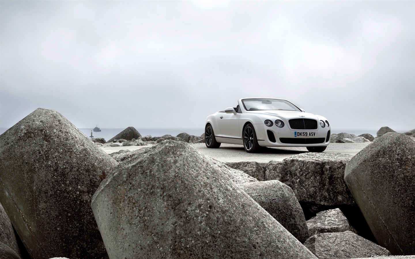 Bentley Continental Supersports Convertible - 2010 HD wallpaper #34 - 1440x900