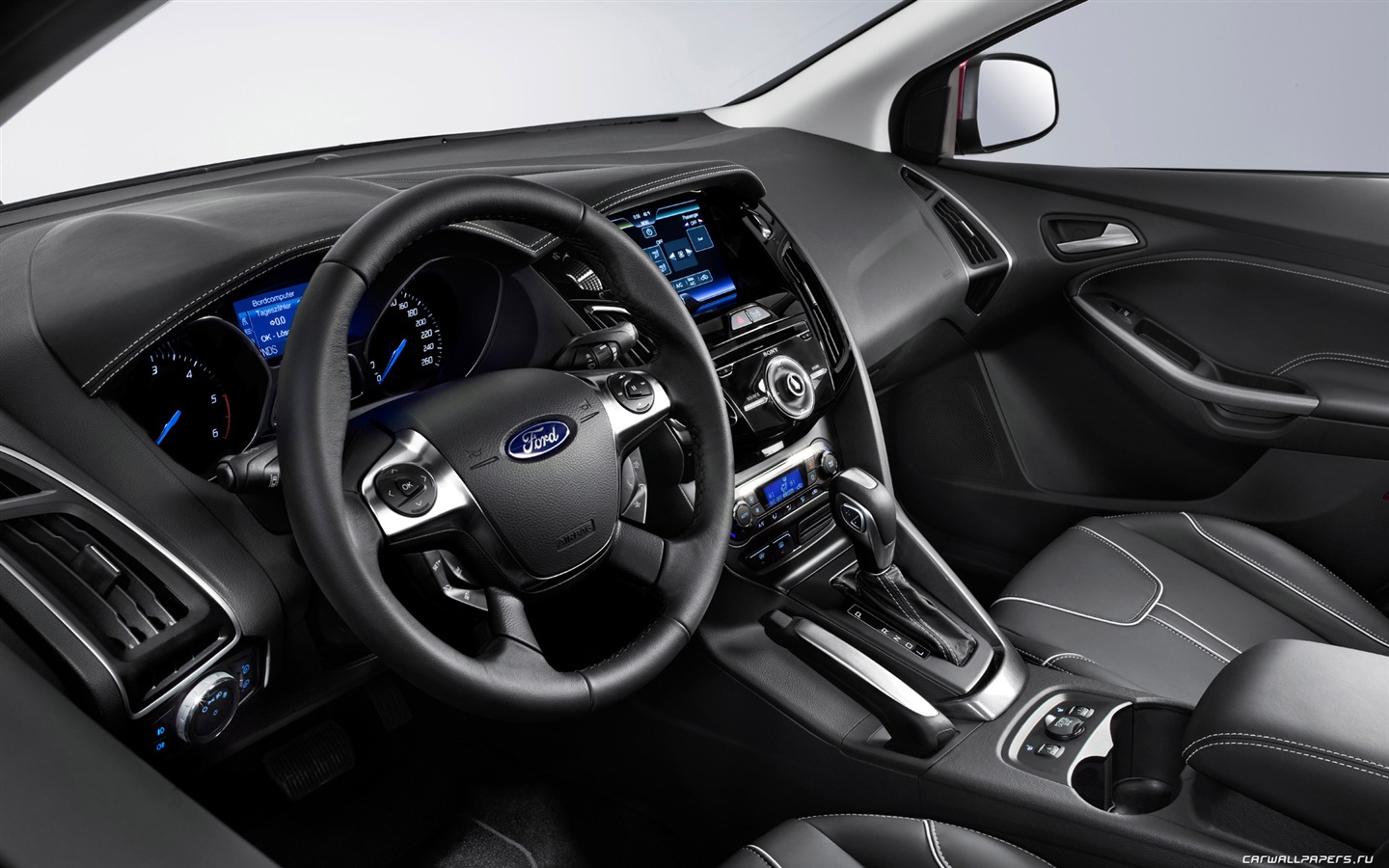 Ford Focus Hatchback 5-door - 2011 福特 #23 - 1440x900