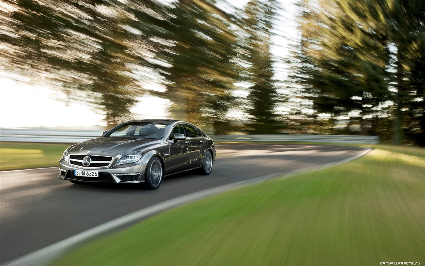 Mercedes-Benz AMG CLS63 - 2010 HD Wallpaper #13 - 1440x900