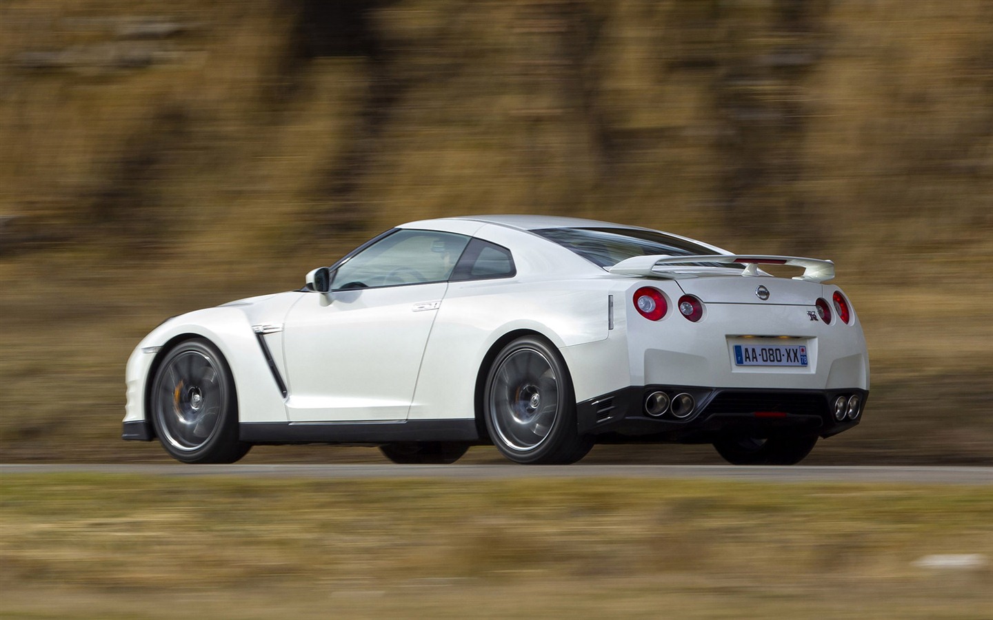 Nissan GT-R Egoist 2011 日產GT-R 利己主義高清壁紙 #15 - 1440x900