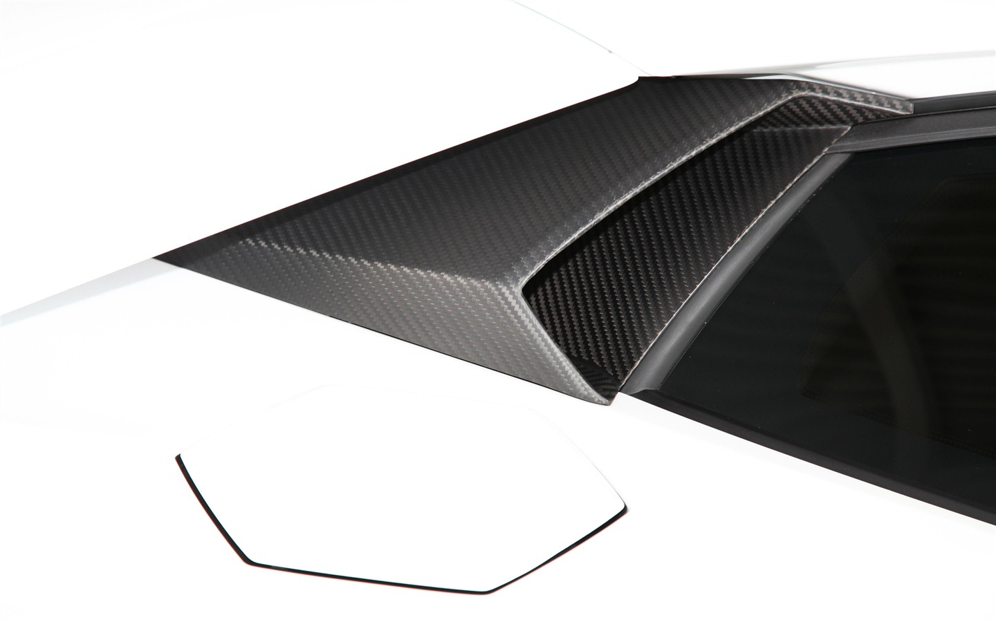 2012 Lamborghini Aventador LP700-4 蘭博基尼高清壁紙 #10 - 1440x900