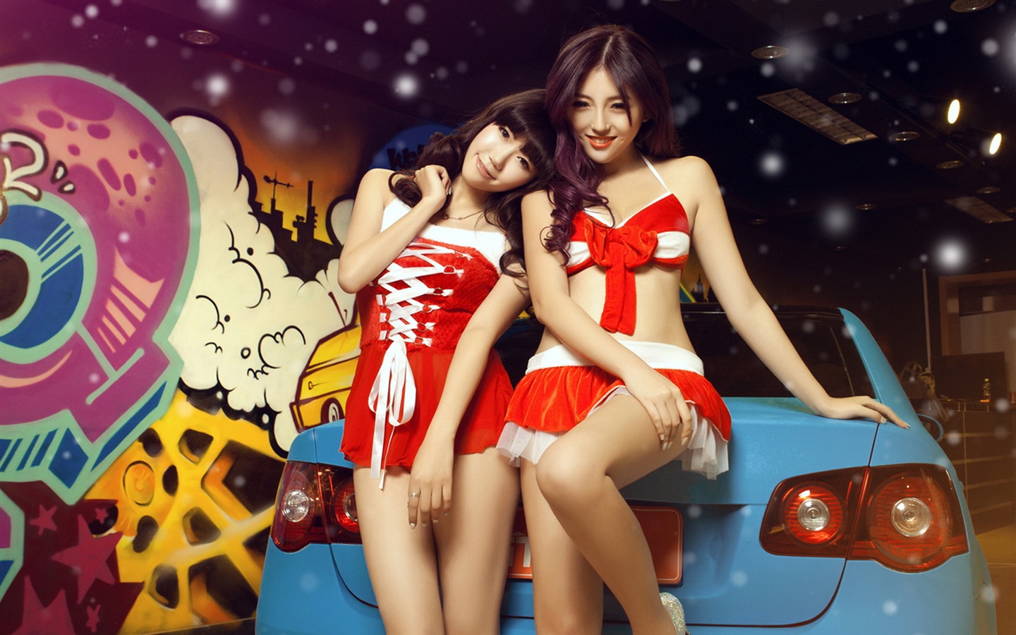 新年喜庆的红色装美女车模 高清壁纸3 - 1440x900