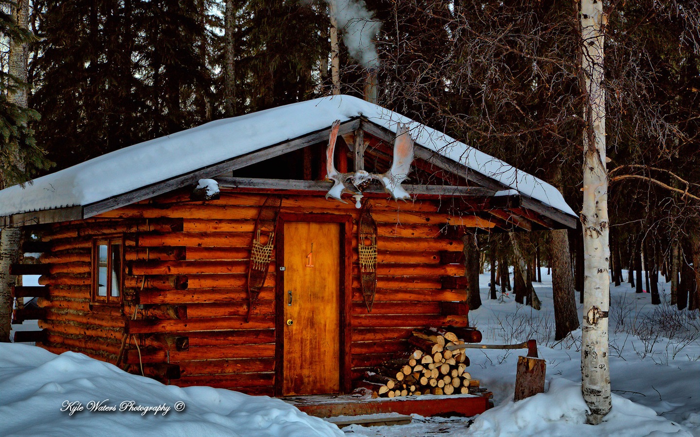 Windows 8 theme wallpaper: Alaska Scenery #2 - 1440x900