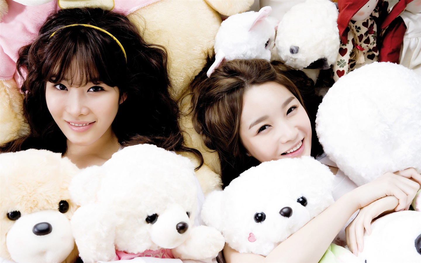 Davichi, duo de groupe coréen de fille, fonds d'écran HD #1 - 1440x900