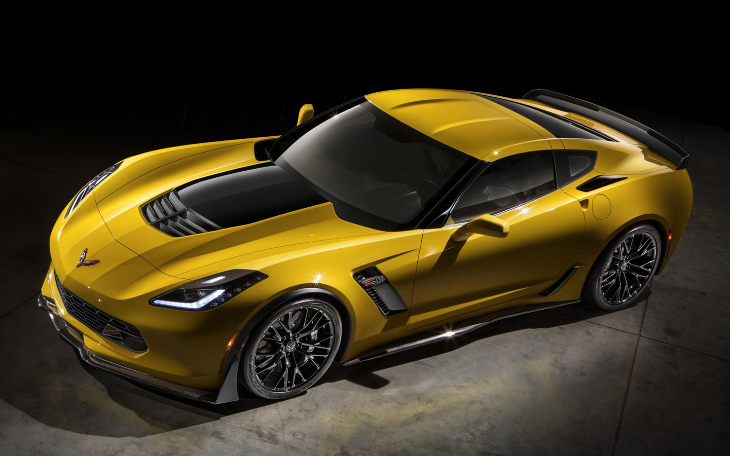 2015年雪佛兰 Corvette Z06跑车高清壁纸1 - 1440x900
