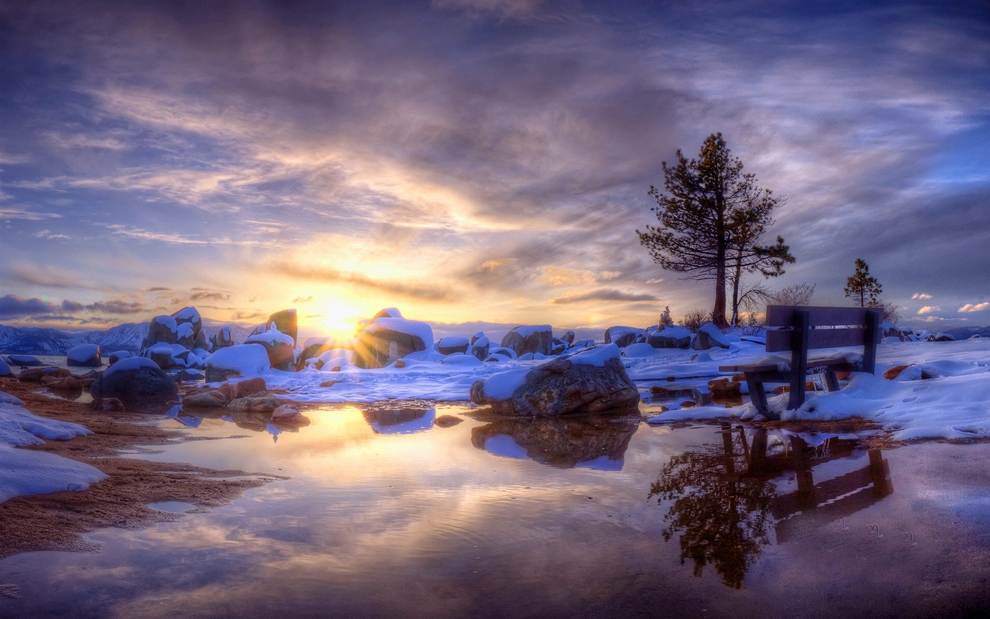 Zima, sníh, hory, jezera, stromy, silnice HD tapety na plochu #10 - 1440x900
