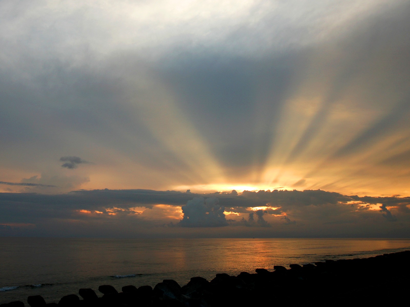 Windows7 官方壁紙 #9 - 1600x1200
